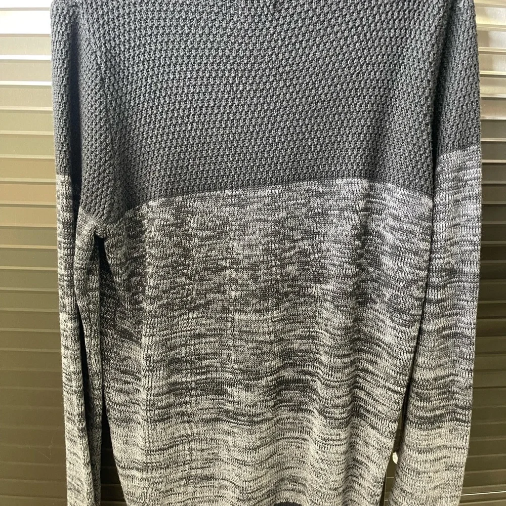 Rusty Sweater - Picture 2 of 3